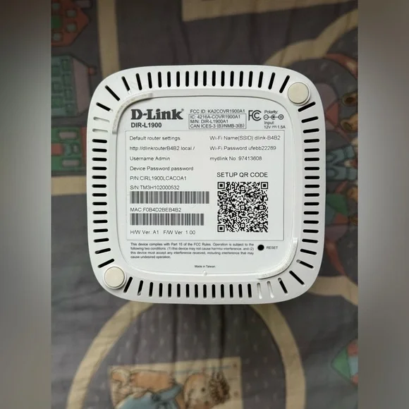 High-Performance Scalable Mesh Wi-Fi Router - DIR-L1900 - Picture 3 of 8